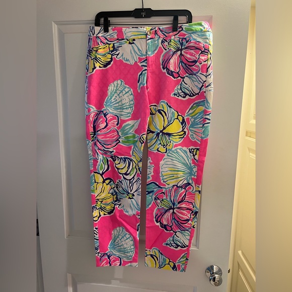 Lilly Pulitzer pants with good stretch fun bright pink. Size 12 - Picture 1 of 5